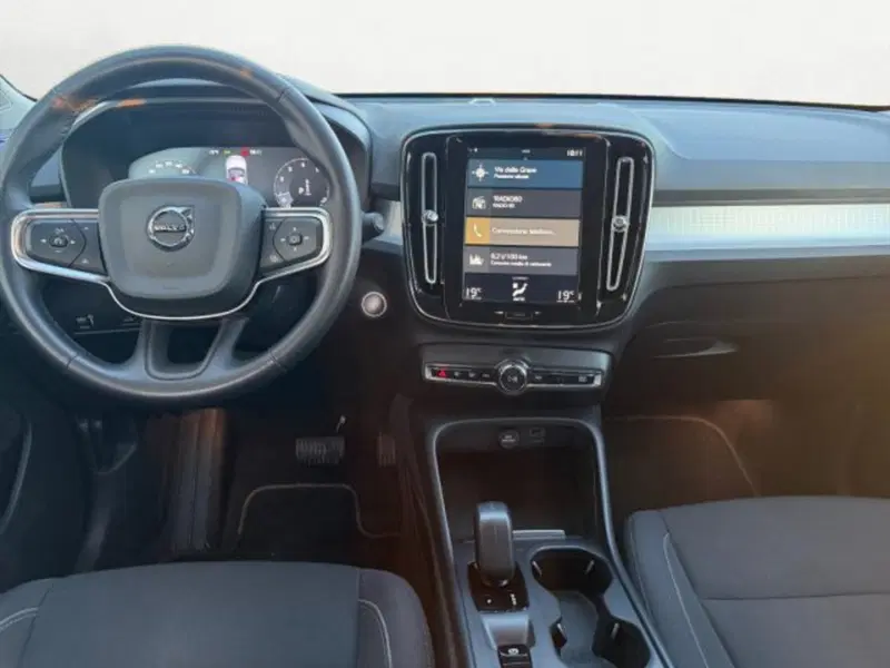 Volvo XC40 usata a Treviso (12)