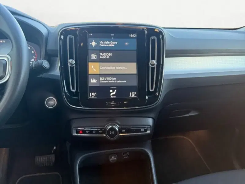 Volvo XC40 usata a Treviso (13)