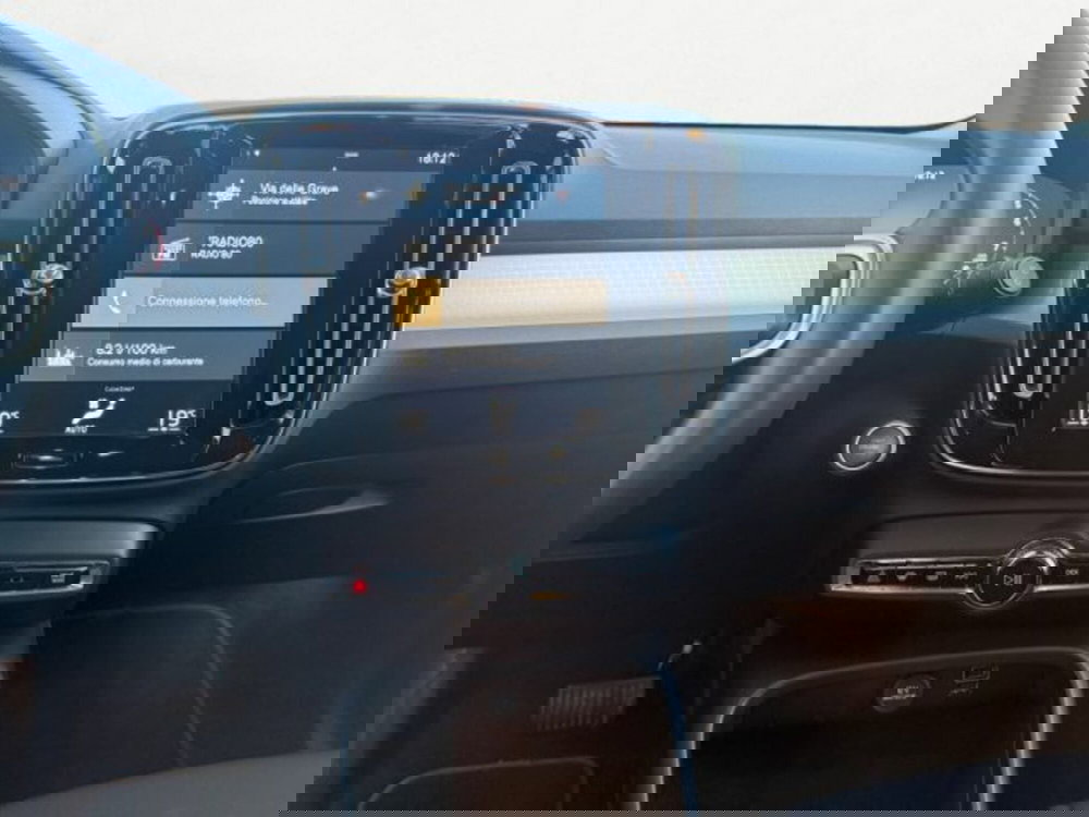 Volvo XC40 usata a Treviso (13)