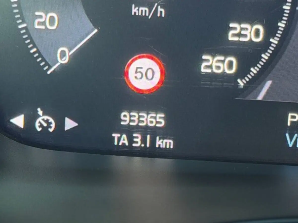Volvo XC40 usata a Treviso (16)