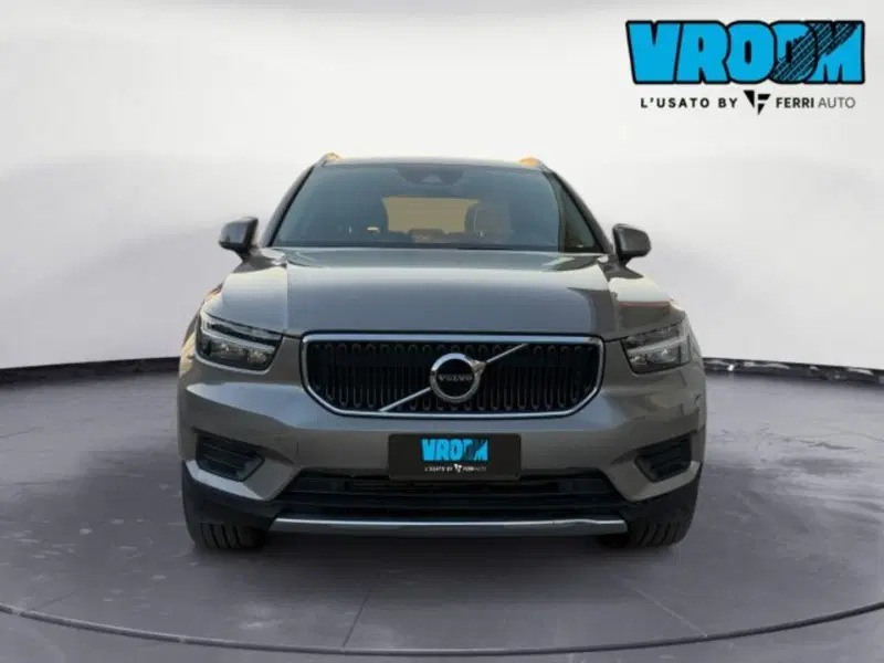 Volvo XC40 usata a Treviso (2)