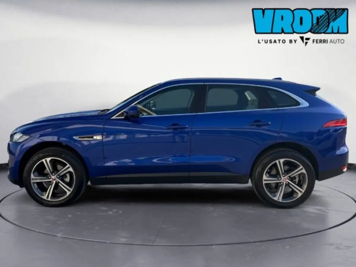 Jaguar F-Pace usata a Treviso (5)