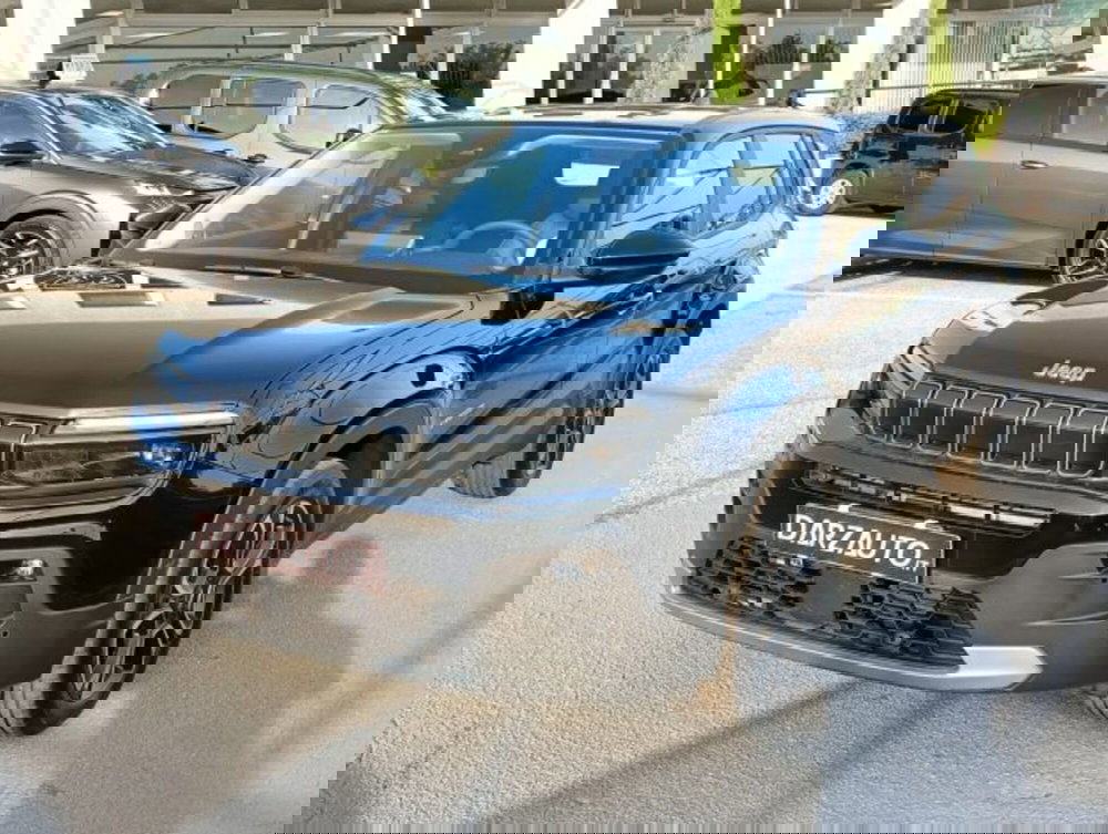 Jeep Avenger nuova a Brescia