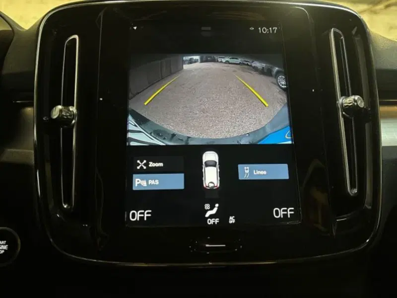 Volvo XC40 usata a Bologna (12)