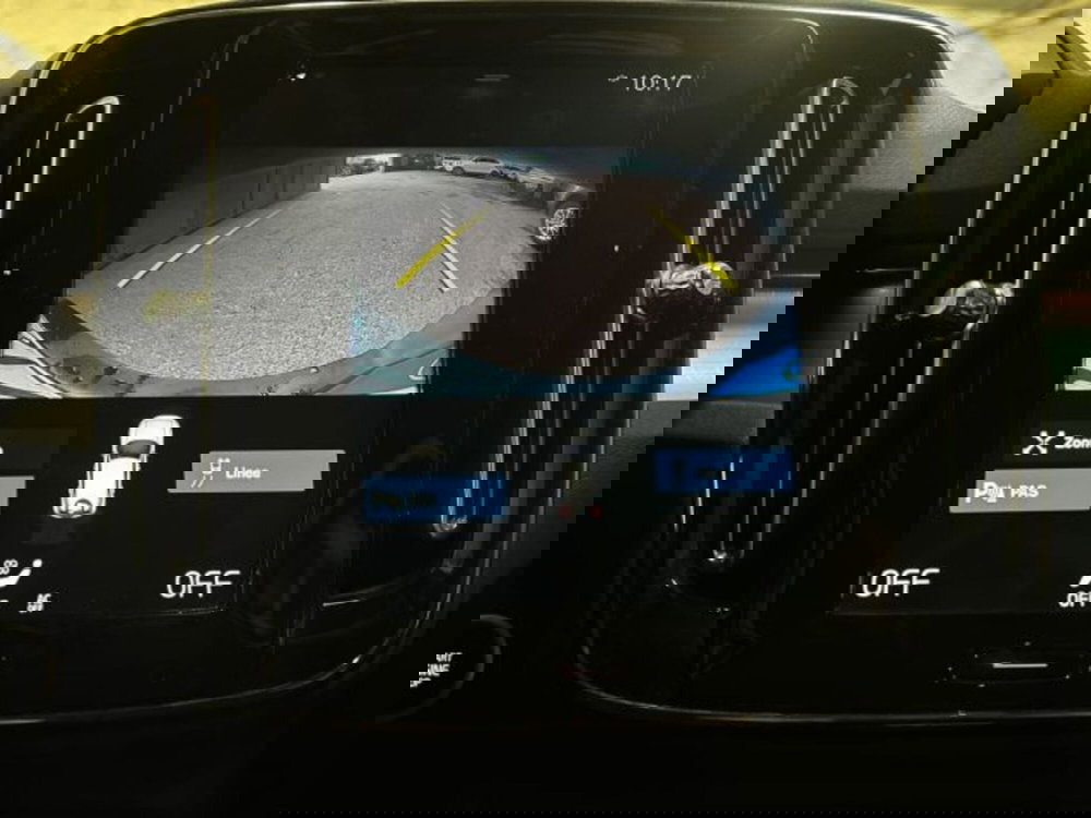 Volvo XC40 usata a Bologna (12)