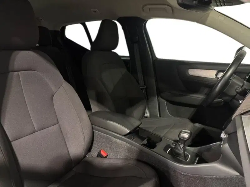 Volvo XC40 usata a Bologna (16)