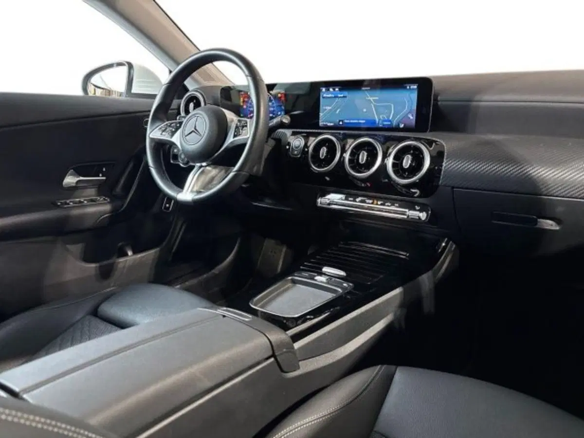 Mercedes-Benz CLA Shooting Brake usata a Bologna (10)