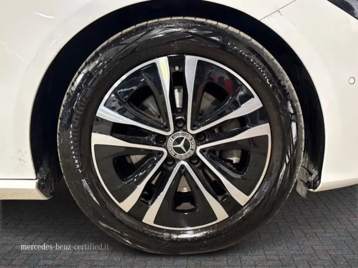 Mercedes-Benz CLA Shooting Brake usata a Bologna (11)