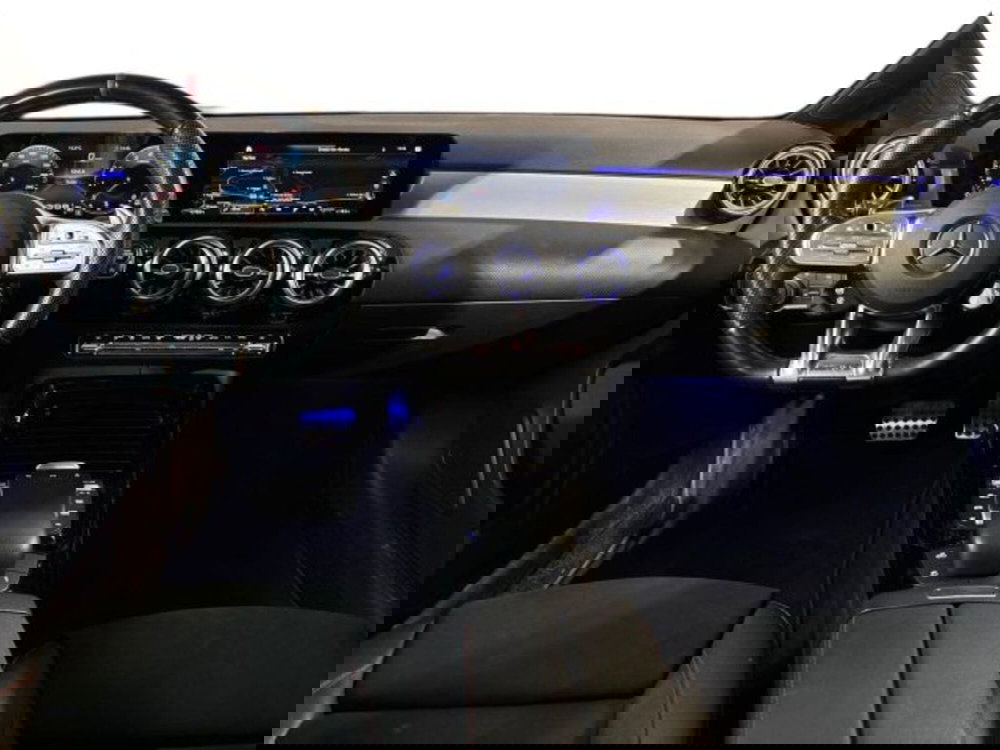 Mercedes-Benz Classe A Sedan usata a Bologna (9)