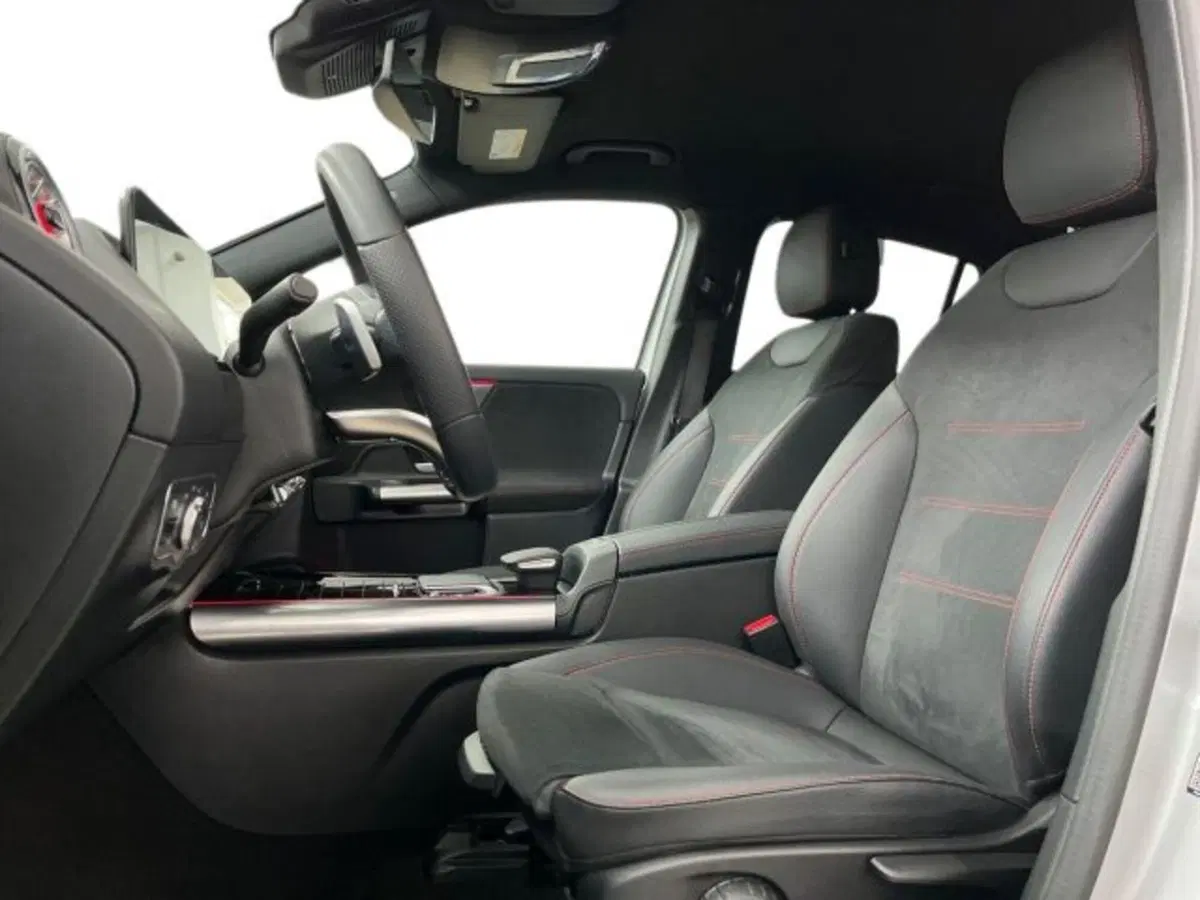 Mercedes-Benz EQA usata a Verona (10)