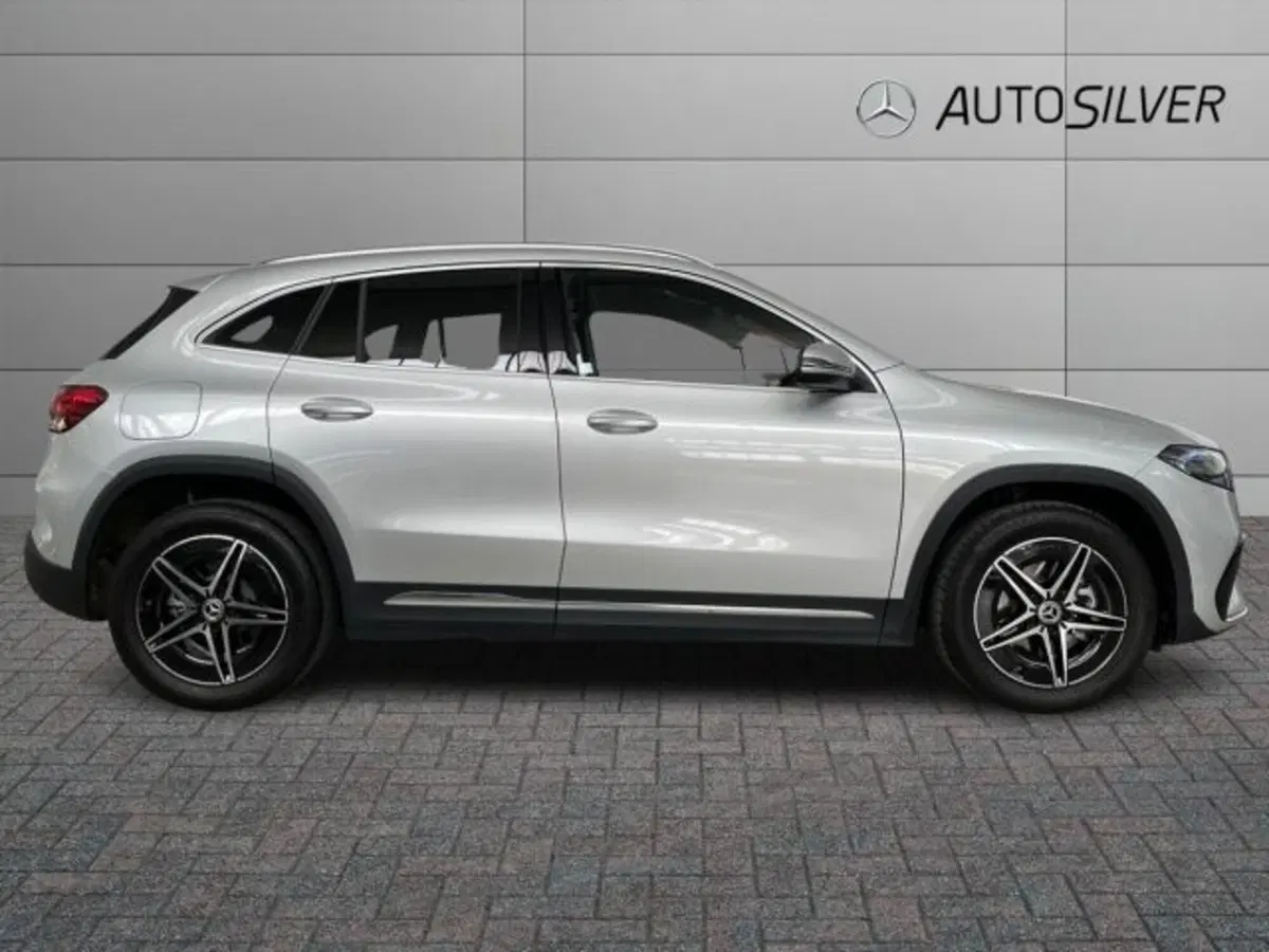 Mercedes-Benz EQA usata a Verona (5)