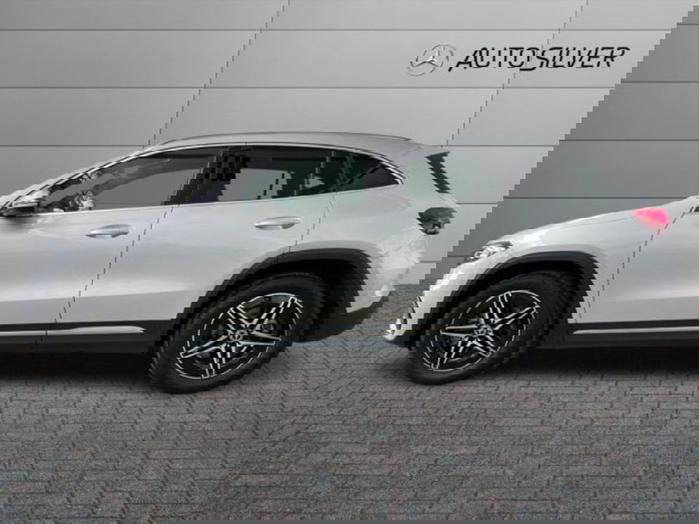 Mercedes-Benz EQA usata a Verona (6)