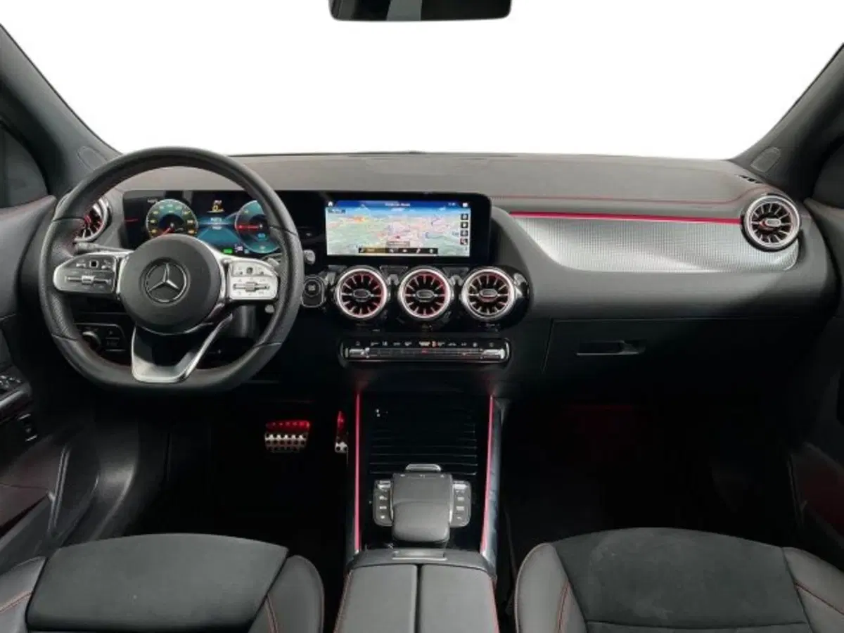 Mercedes-Benz EQA usata a Verona (9)