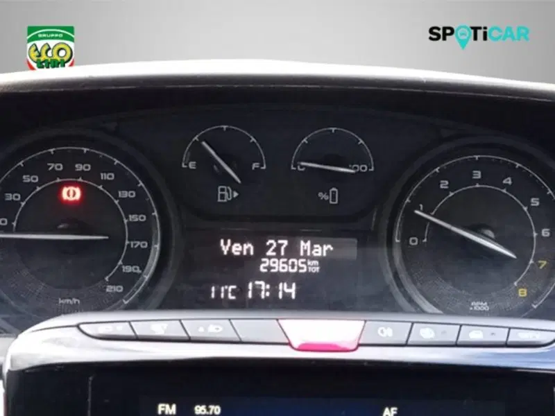 Lancia Ypsilon usata a Frosinone (14)