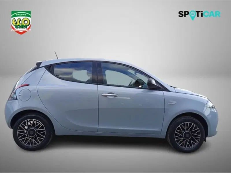 Lancia Ypsilon usata a Frosinone (4)