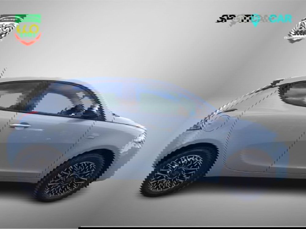 Lancia Ypsilon usata a Frosinone (4)