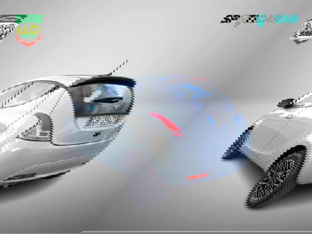 Lancia Ypsilon usata a Frosinone (8)