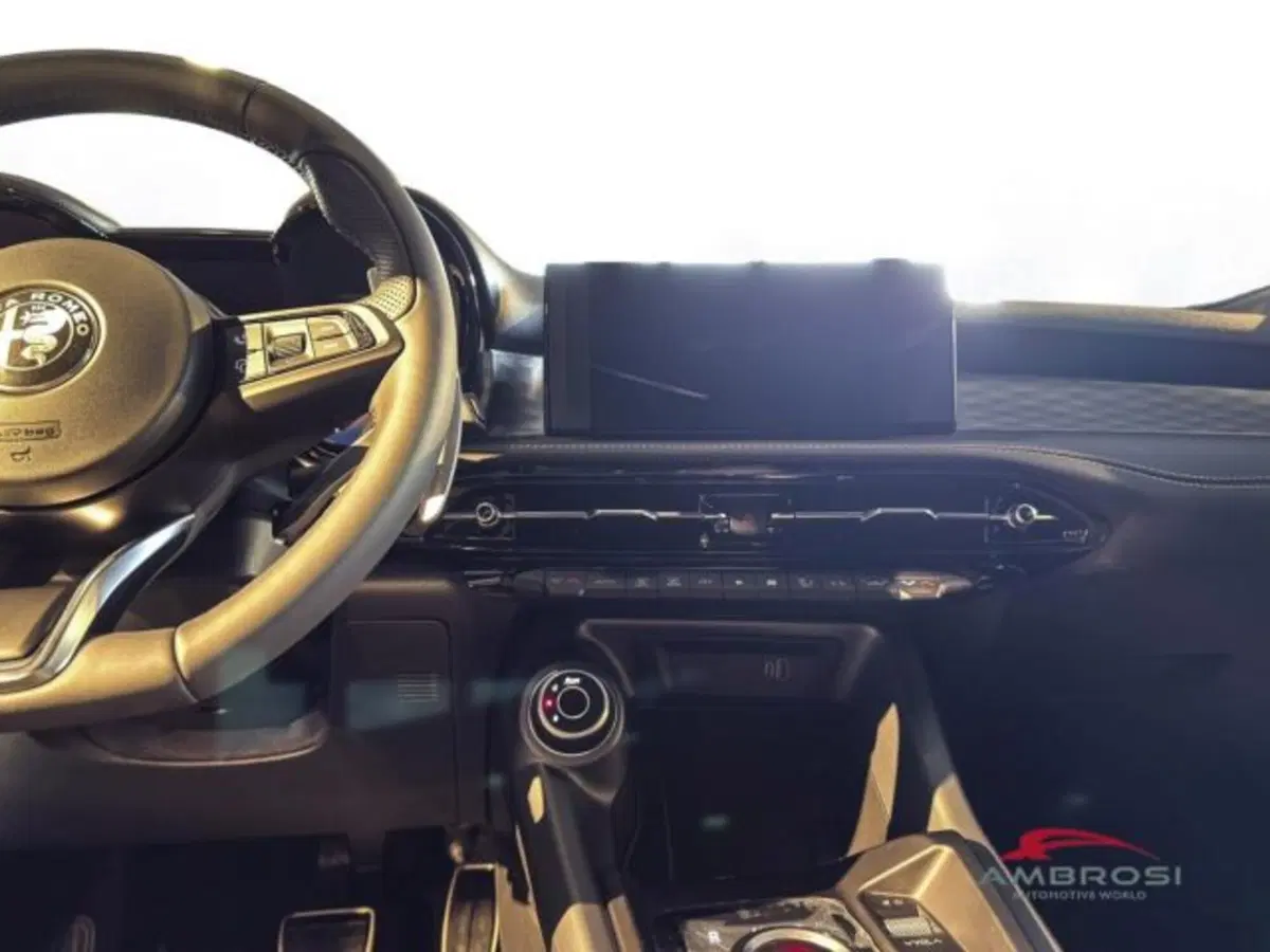 Alfa Romeo Tonale nuova a Perugia (14)
