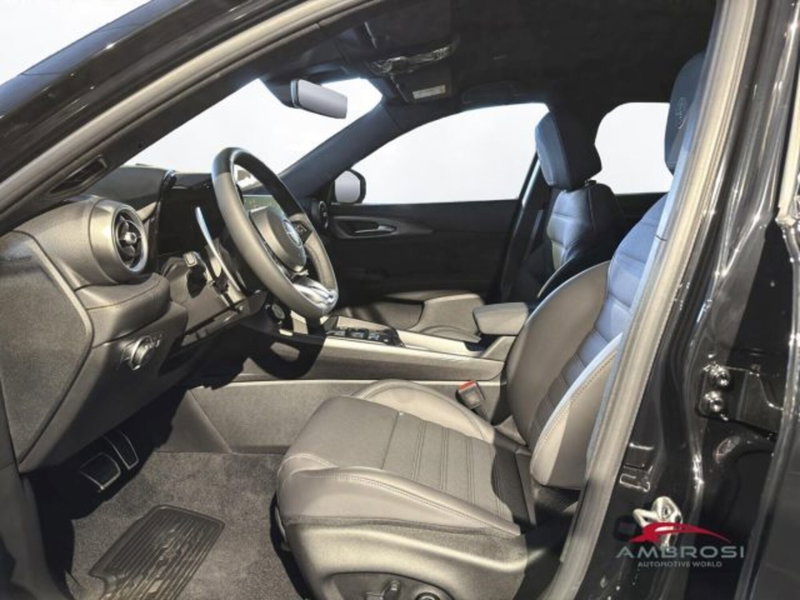 Alfa Romeo Tonale nuova a Perugia (9)