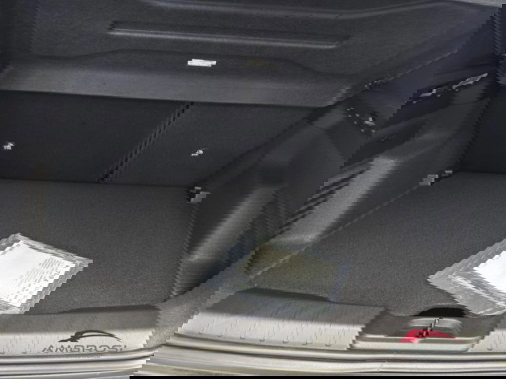 Jeep Avenger nuova a Perugia (9)