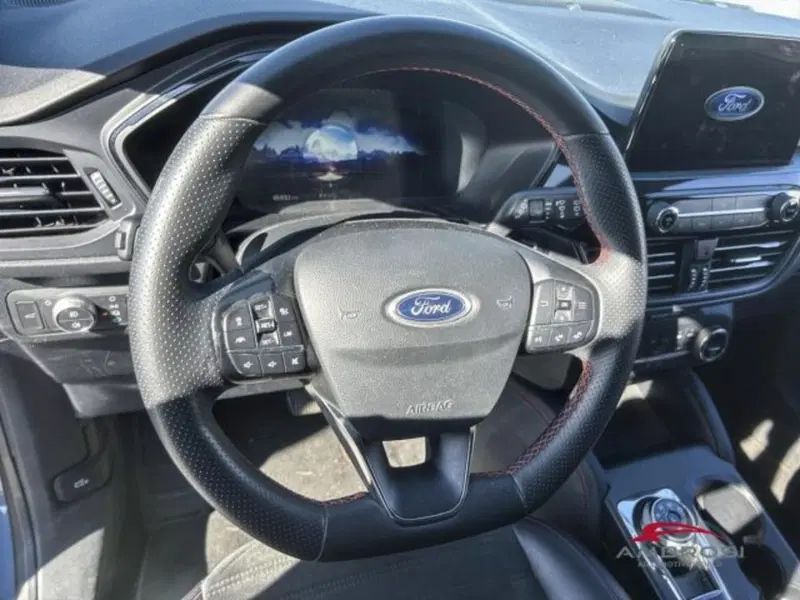 Ford Kuga usata a Perugia (12)