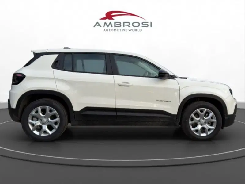Jeep Avenger nuova a Perugia (6)
