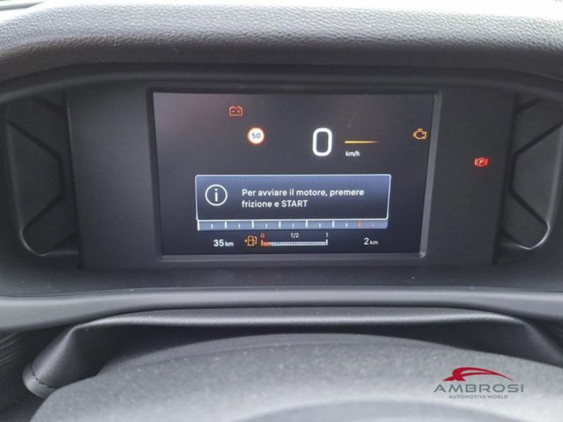 Jeep Avenger nuova a Perugia (13)