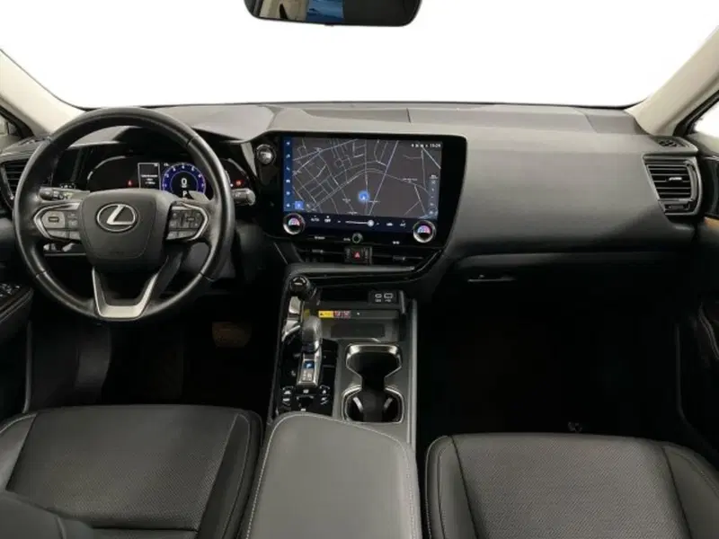 Lexus NX usata a Verona (9)