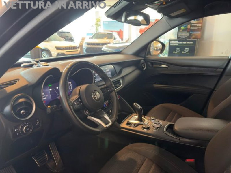 Alfa Romeo Stelvio usata a Modena (10)