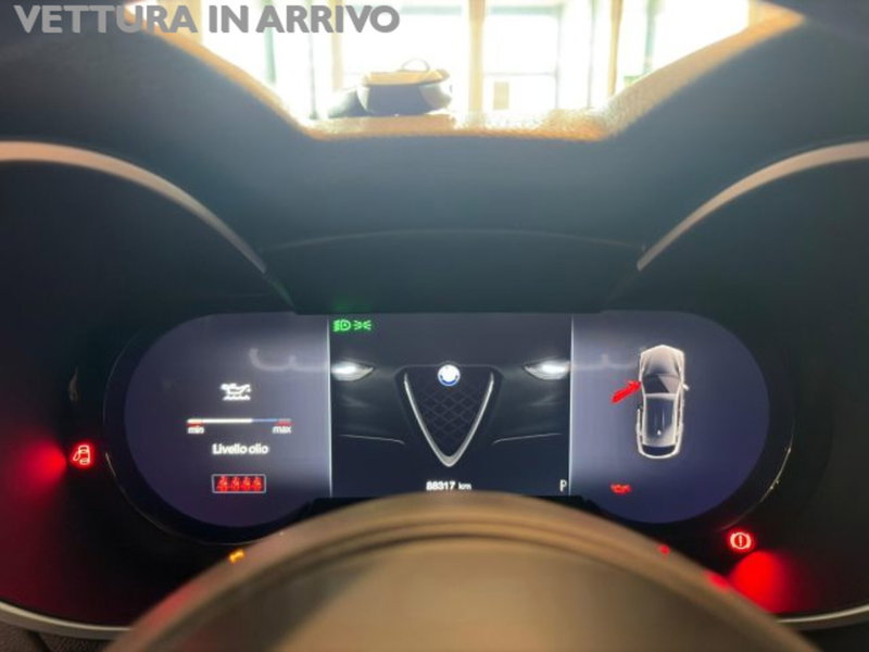 Alfa Romeo Stelvio usata a Modena (6)