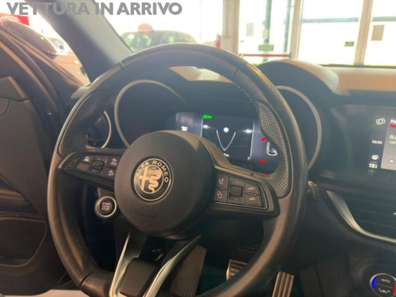 Alfa Romeo Stelvio usata a Modena (7)