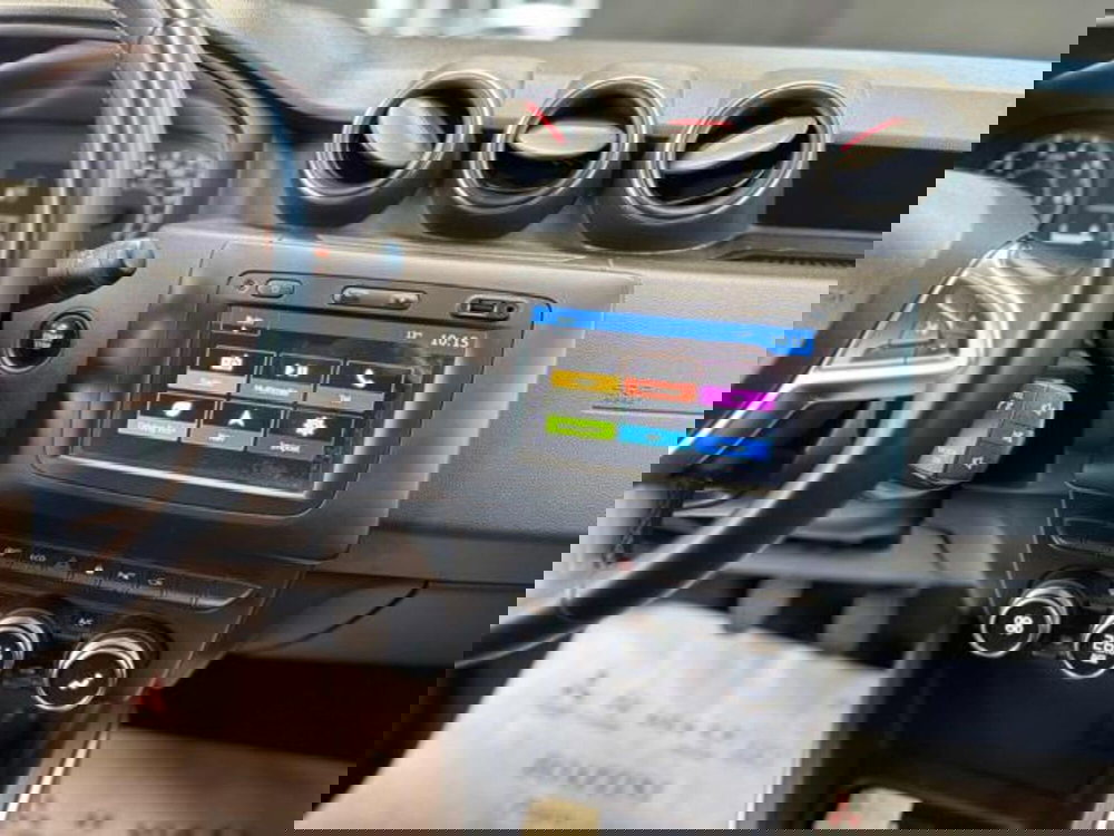 Dacia Duster usata a Pesaro-Urbino (9)