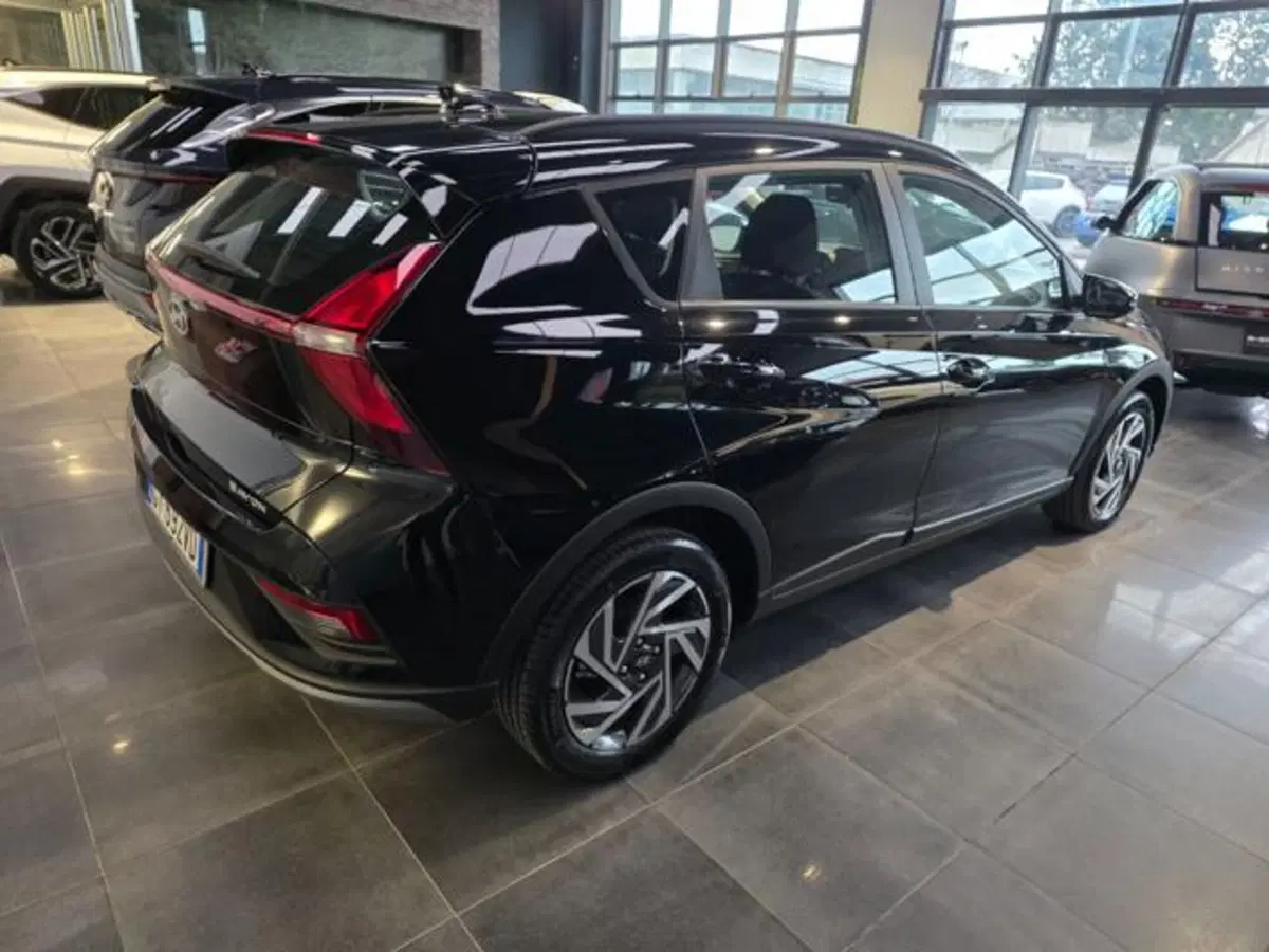 Hyundai Bayon nuova a Pesaro-Urbino (3)