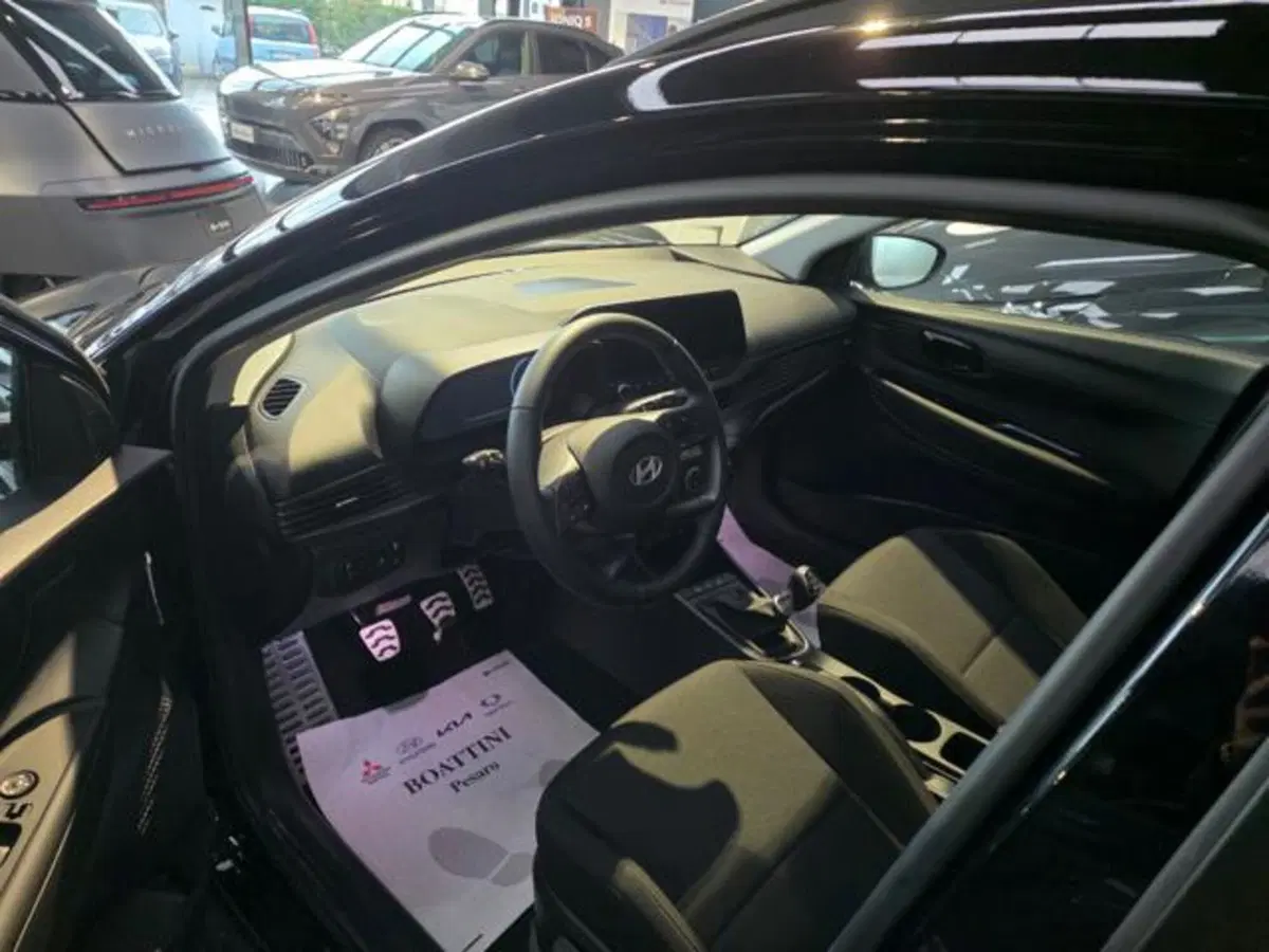 Hyundai Bayon nuova a Pesaro-Urbino (4)