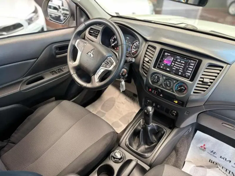 Mitsubishi L200 usata a Pesaro-Urbino (10)
