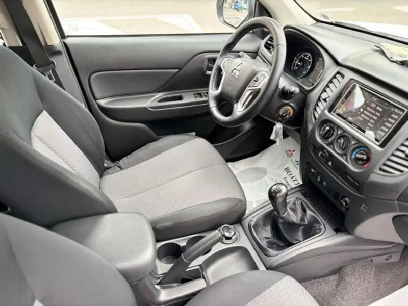 Mitsubishi L200 usata a Pesaro-Urbino (15)