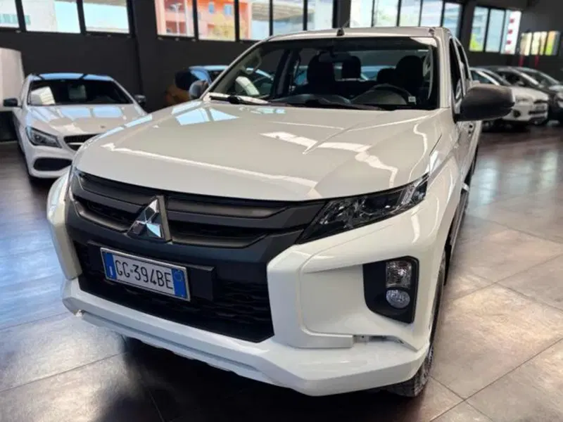 Mitsubishi L200 usata a Pesaro-Urbino (3)