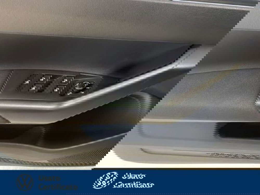 Volkswagen Taigo usata a Vicenza (18)