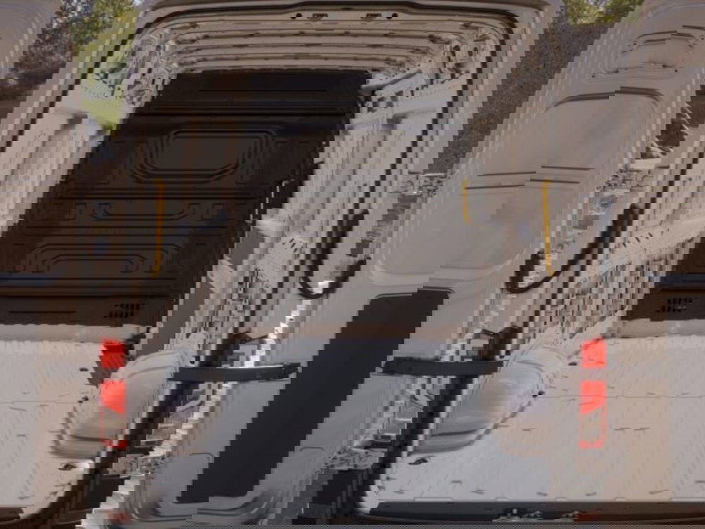 Volkswagen Veicoli Commerciali Crafter Furgone nuova a Vicenza (14)