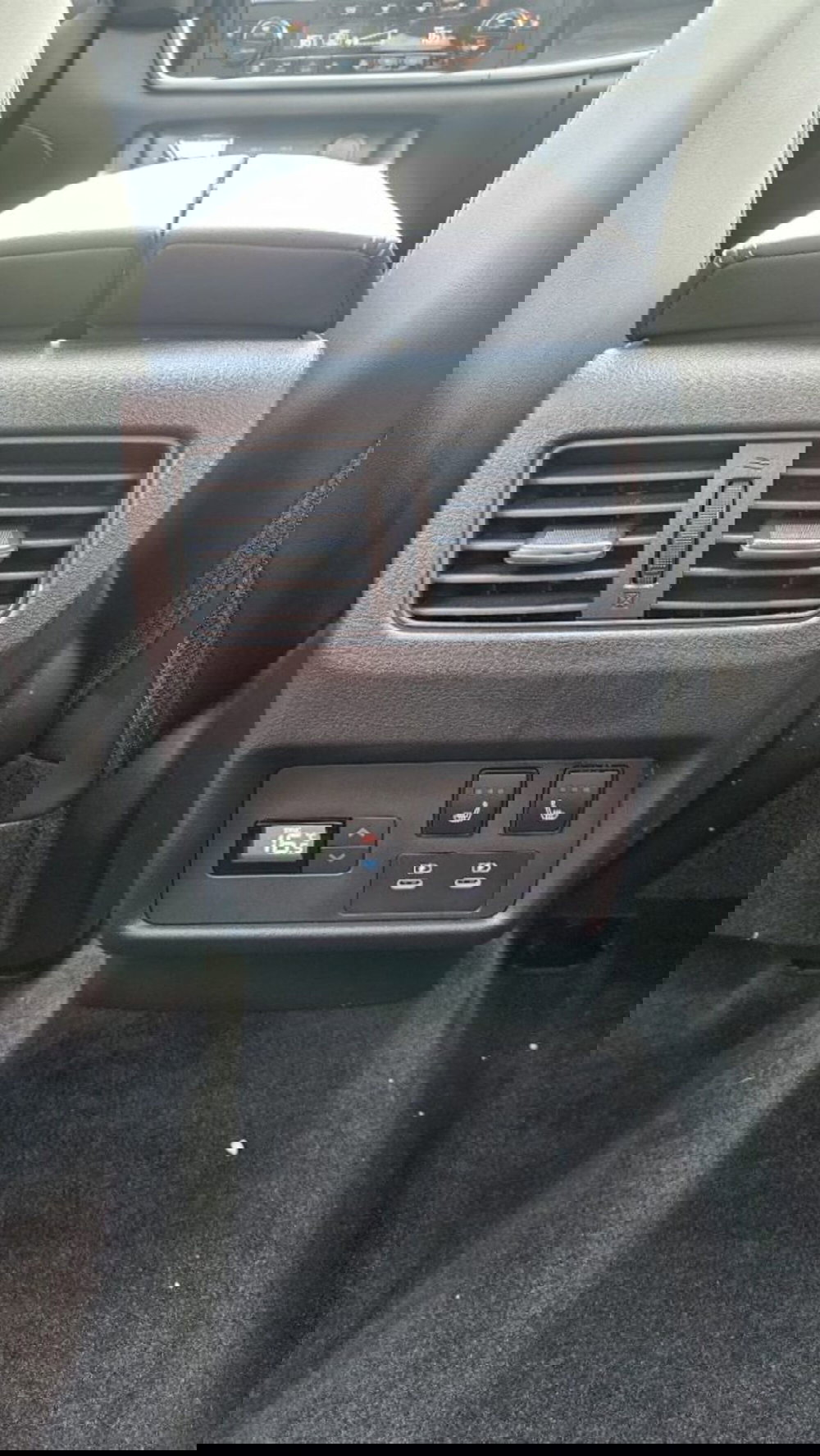 Nissan X-Trail nuova a Lucca (16)