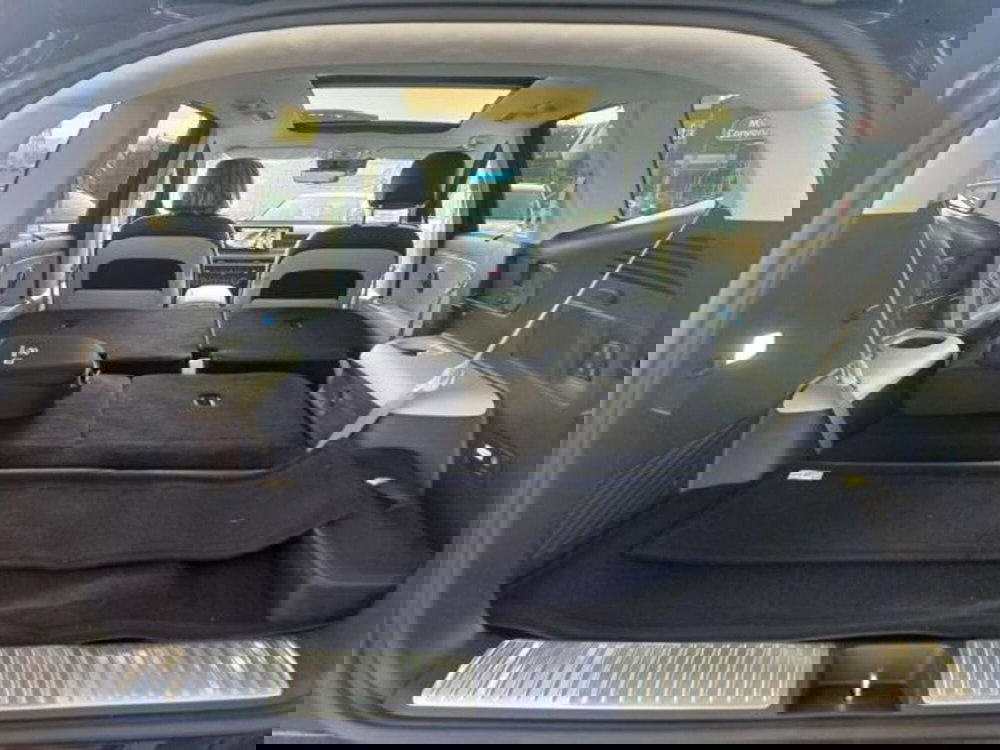 Hyundai Ioniq 9 nuova a Savona (12)