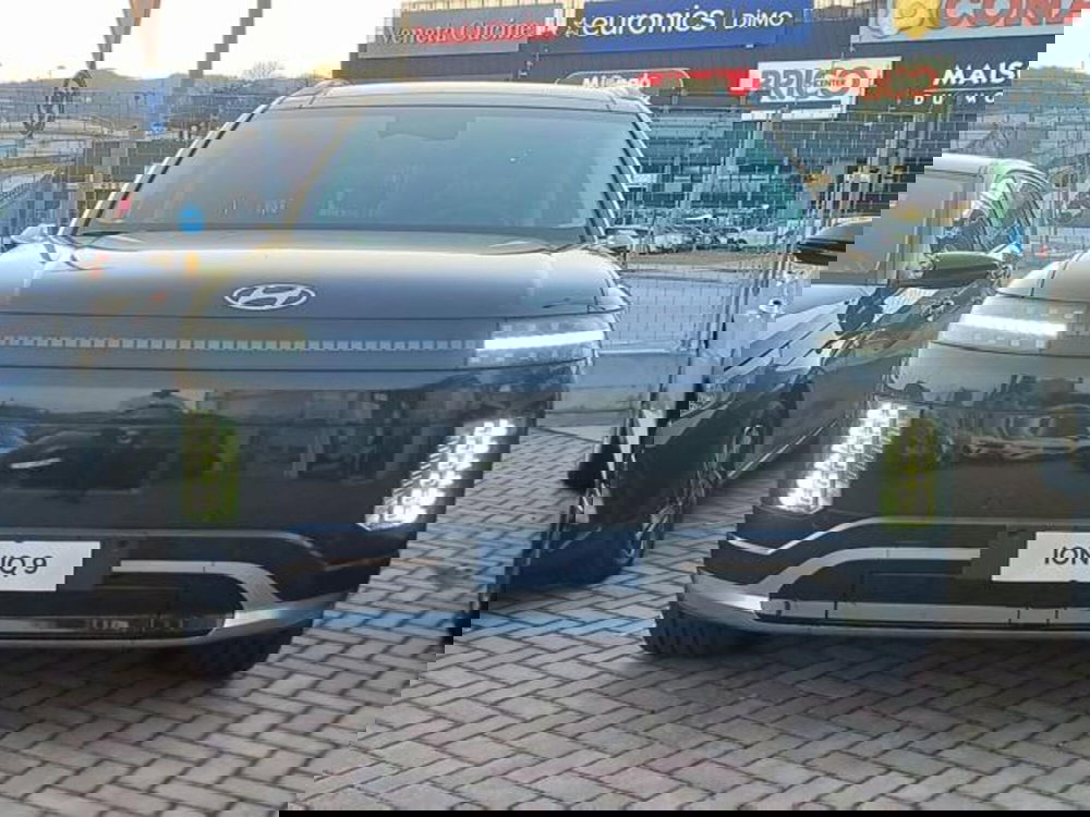 Hyundai Ioniq 9 nuova a Savona (2)