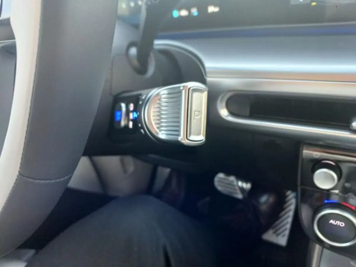 Hyundai Ioniq 9 nuova a Savona (20)