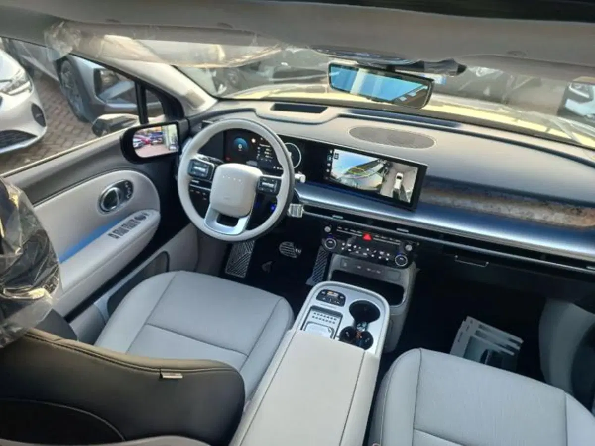 Hyundai Ioniq 9 nuova a Savona (5)