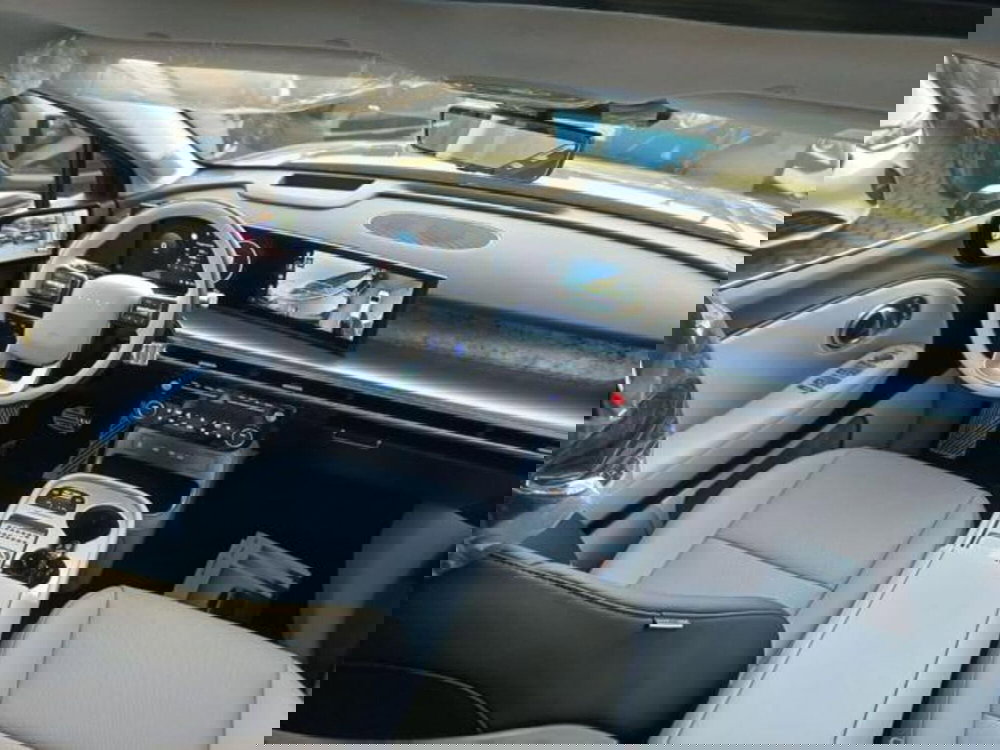 Hyundai Ioniq 9 nuova a Savona (5)
