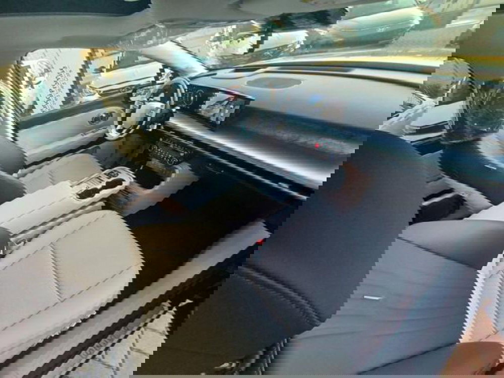 Hyundai Ioniq 9 nuova a Savona (9)