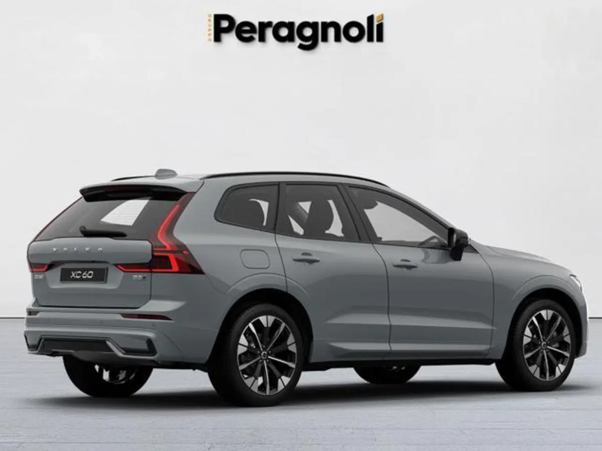 Volvo XC60 nuova a Firenze (5)