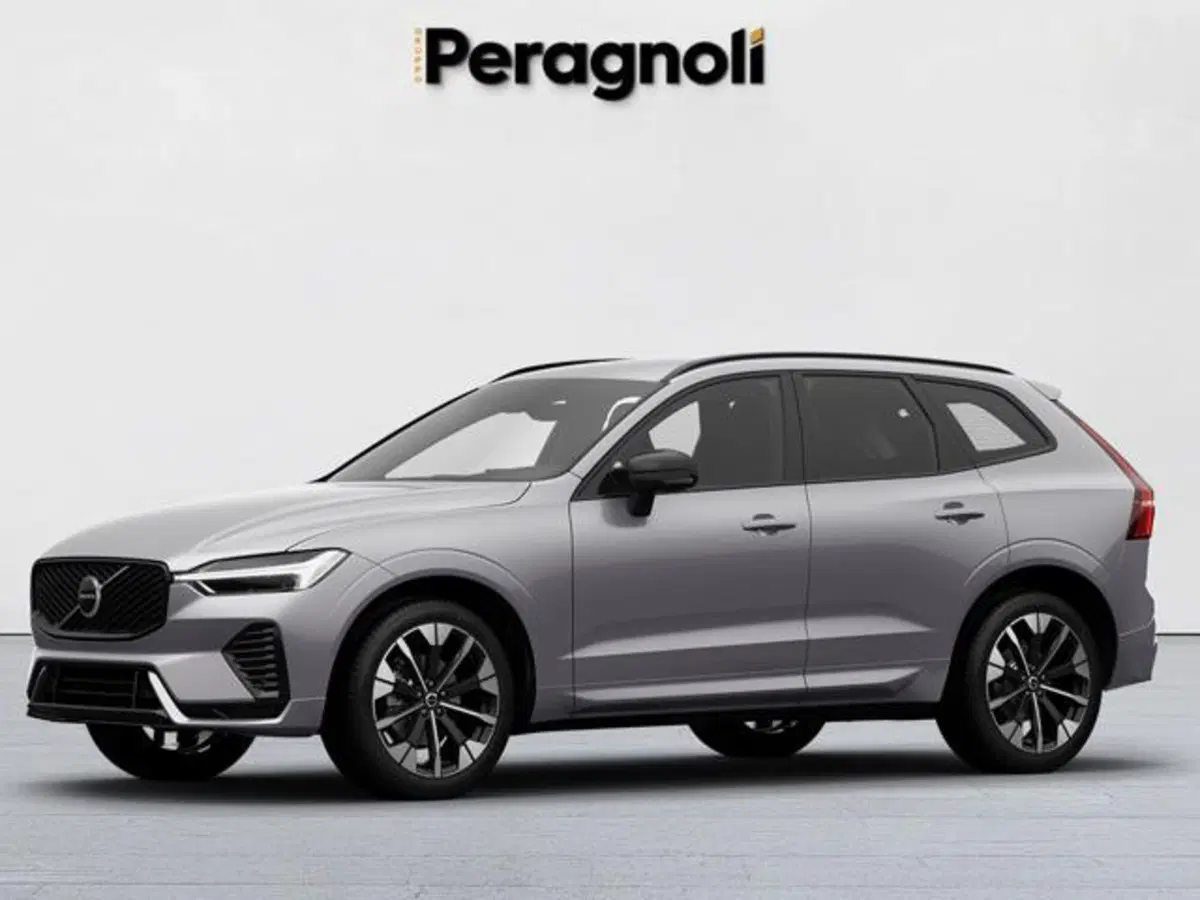 Volvo XC60 nuova a Firenze