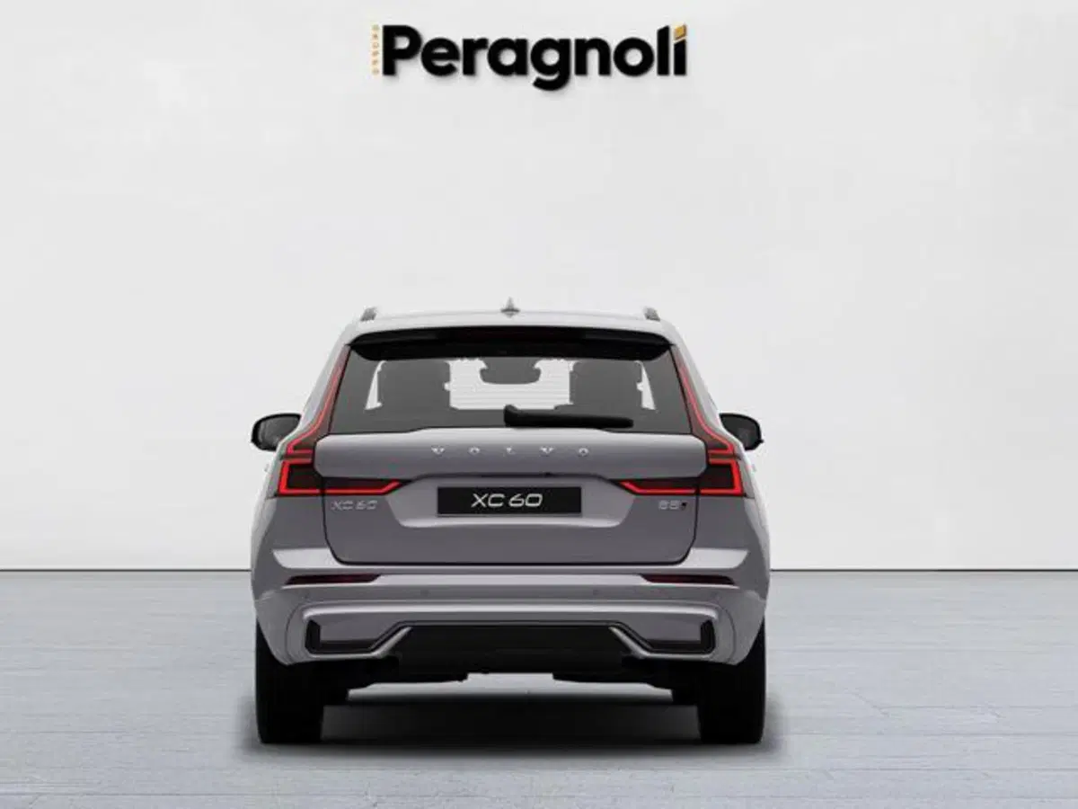 Volvo XC60 nuova a Firenze (6)