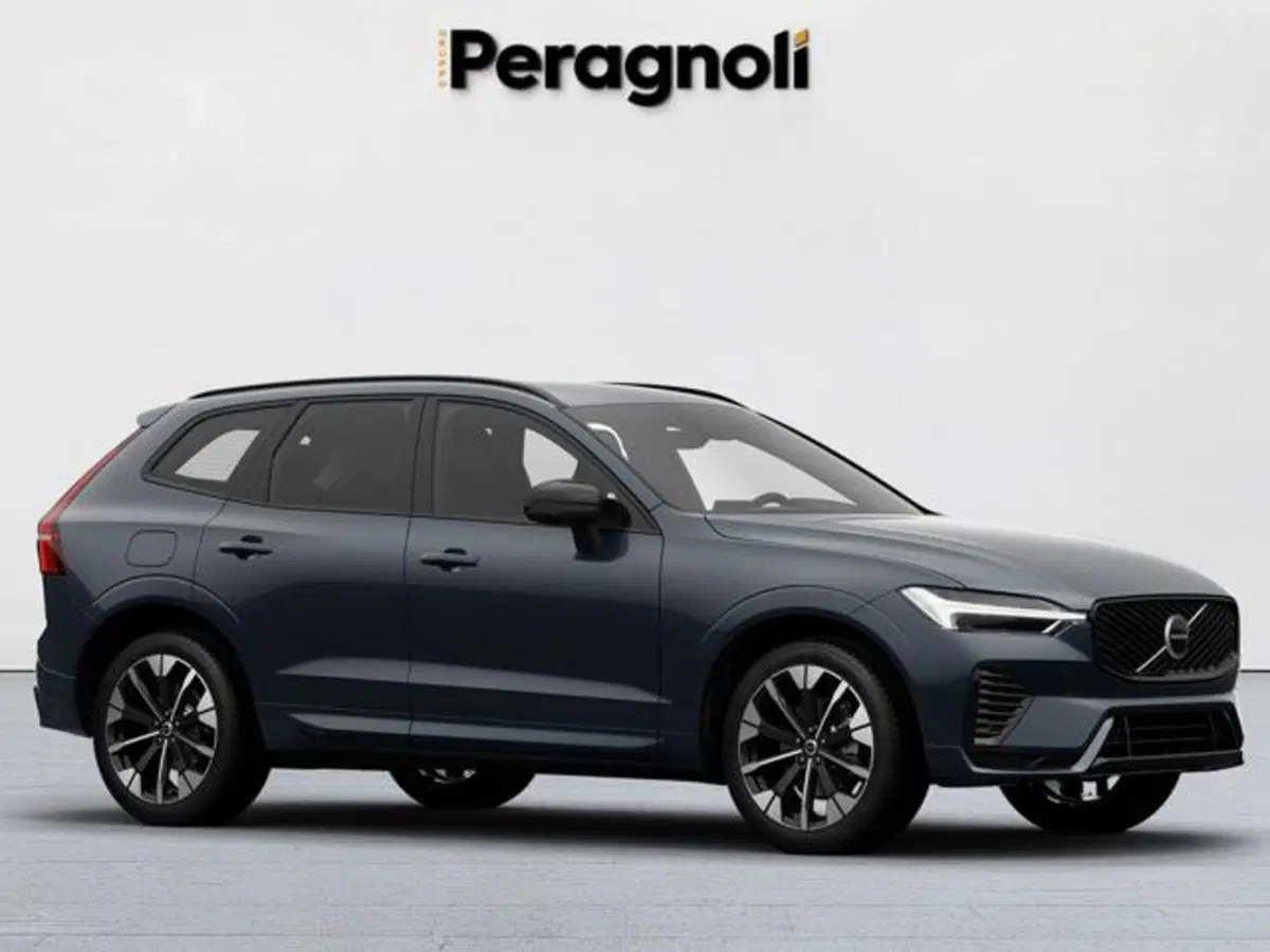 Volvo XC60 nuova a Firenze (3)